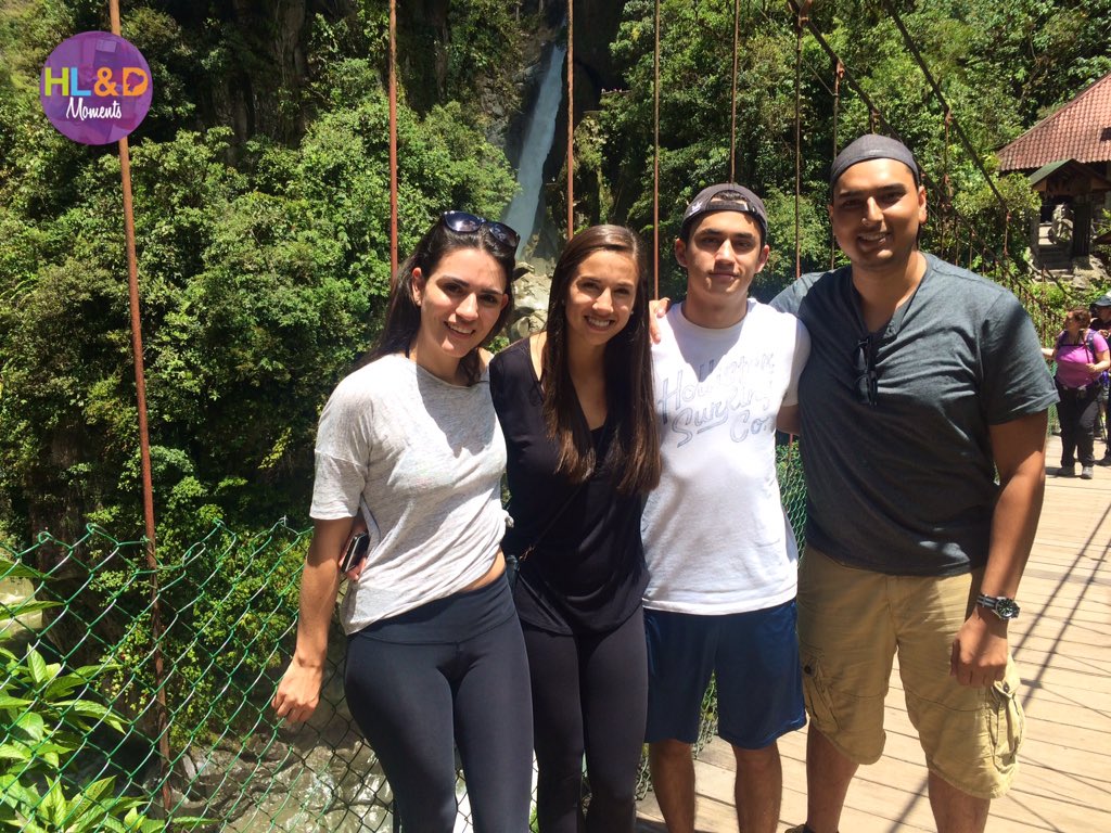 _Ecuaexperience's tweet photo. Our new stop was "Pailon del diablo", the best place to feel nature! #wanderlust https://t.co/6dlggcXL8b