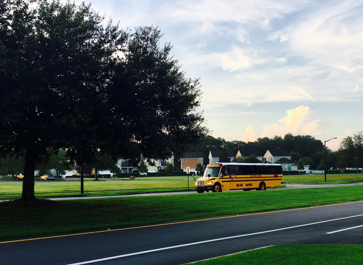 COTTraffic's tweet photo. #LCSFirstDay17: Buses will soon be out to get students home safely. Refresh yourself on School Bus Safety w/ @FLHSMV https://t.co/fflaTkNlDP https://t.co/xHLhWx9SCy
