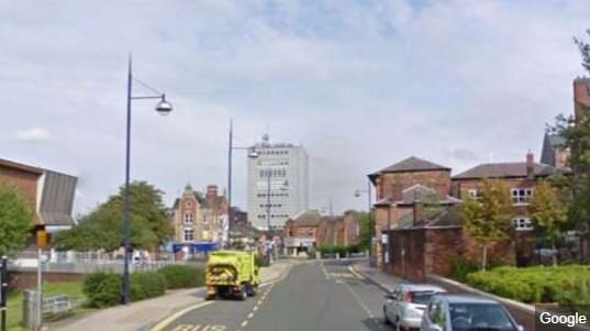 BBCRadioStoke's tweet photo. People urged not to walk alone after city centre rape https://t.co/dsUEptKYxy #Stoke #Hanley https://t.co/KUyat9efAc