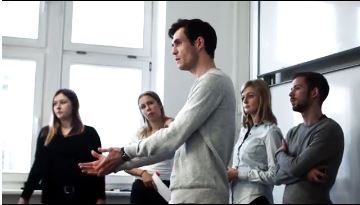 Zeit, #Laptop, gutes #Internet und Lust: #Online #Studium #BA #BWL #HWRBerlin youtube.com/watch?v=-Bldez… #BlendedLearning