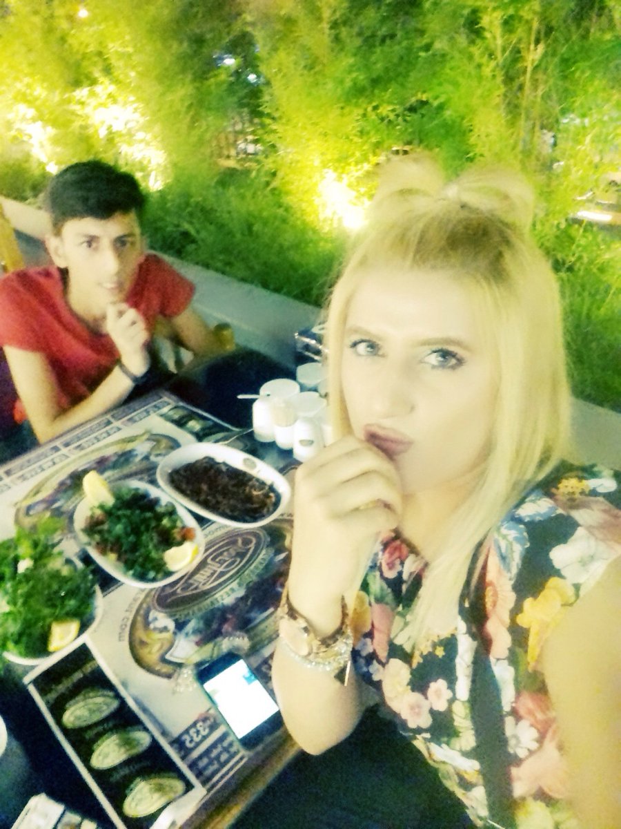 zelishbyk's tweet photo. Brommm😍 (@ Sporyum Ocakbaşı (Novada) in Şanlıurfa) https://t.co/ekphQaZ39p https://t.co/twcrmaqgFQ