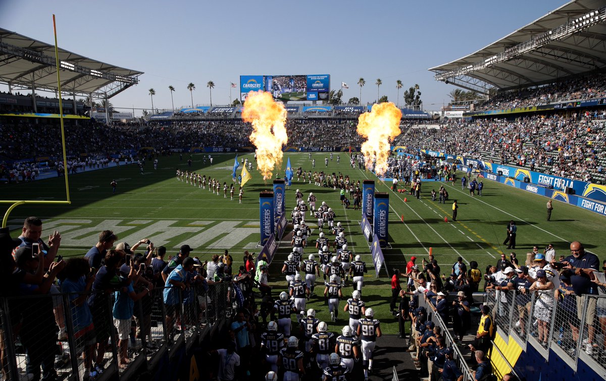 Check out what fans thought of Chargers' 1st preseason game. Short video: video.dailynews.com/?vcid=32828256…