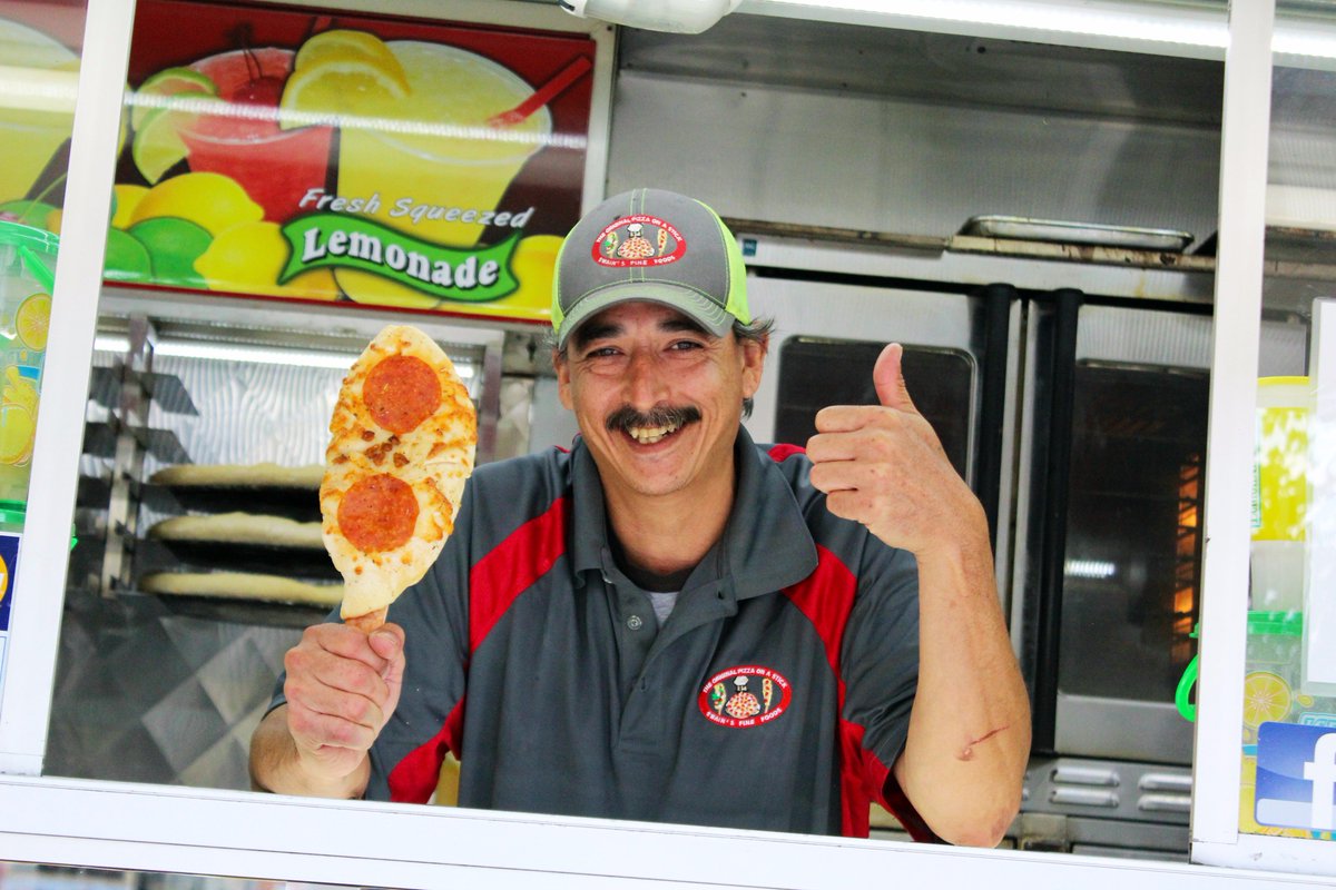IndyStateFair's tweet photo. Put it on a stick, we'll eat it! #indystate https://t.co/5lwmThm1nR