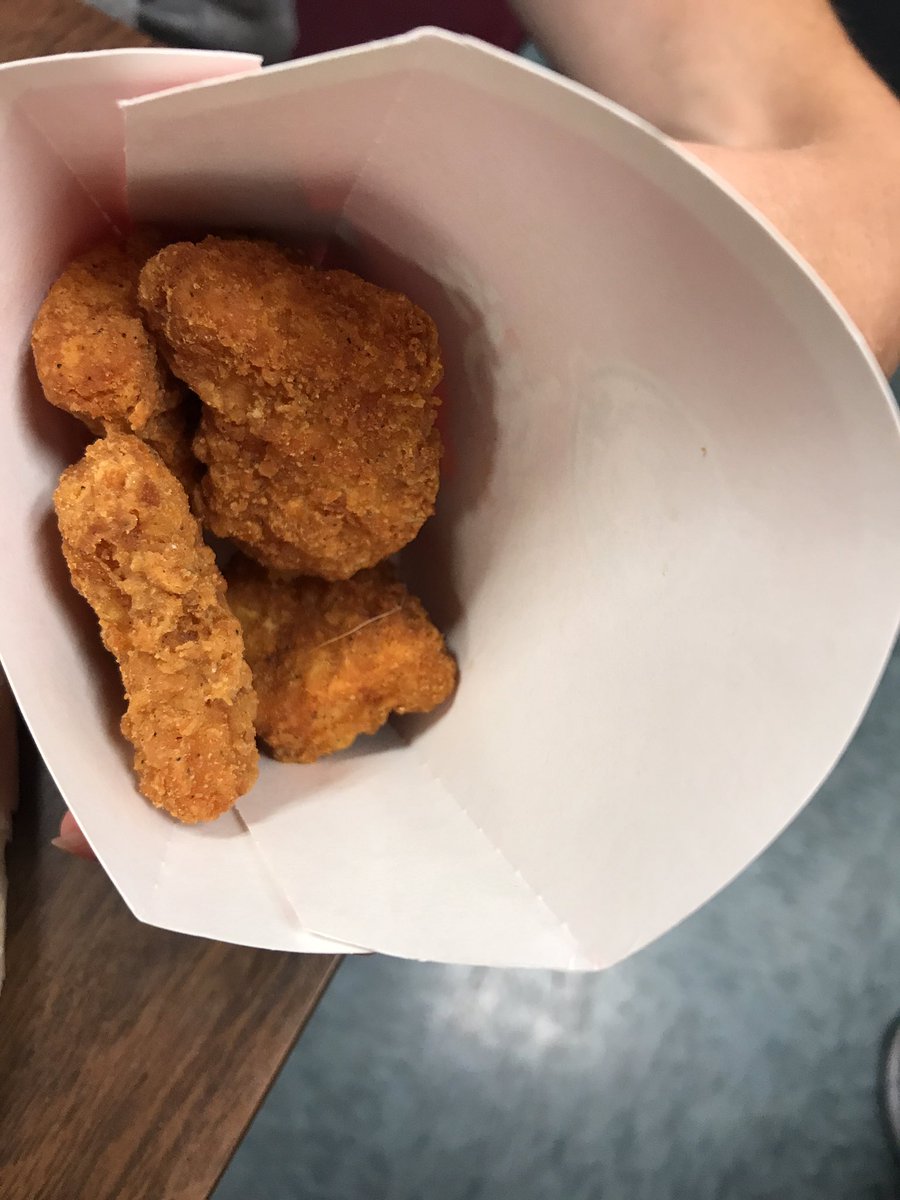 King Sparkle On Twitter Wendys Why Do I Have A White Hair In My