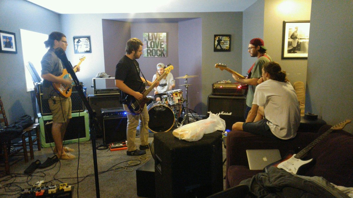 KevinLevonyak's tweet image. High Point practice
July 2017, colorized