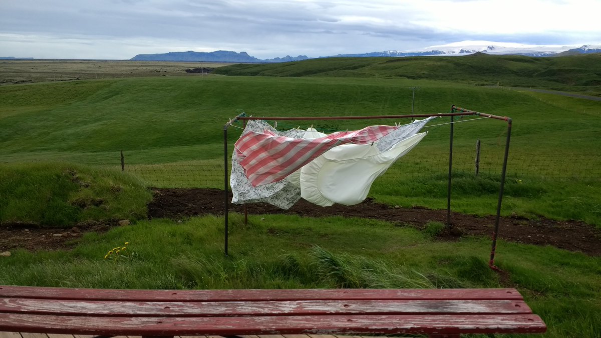 helgastina's tweet photo. A glacier and fresh laundry. Personalized travel planning for your adventures in #Iceland #Icelandunwrapped
https://t.co/08PrgF5iMd https://t.co/G3pytotHnN