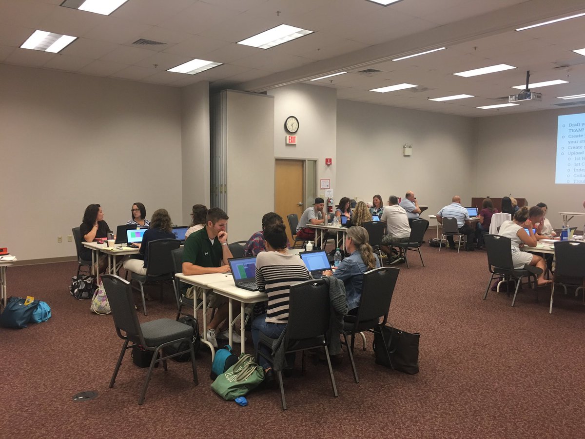 cairnsco's tweet photo. Awesome group of teachers from six different districts learning about the rotational model! #rotationalmodel #transformingclassrooms https://t.co/uigBMLlTz6