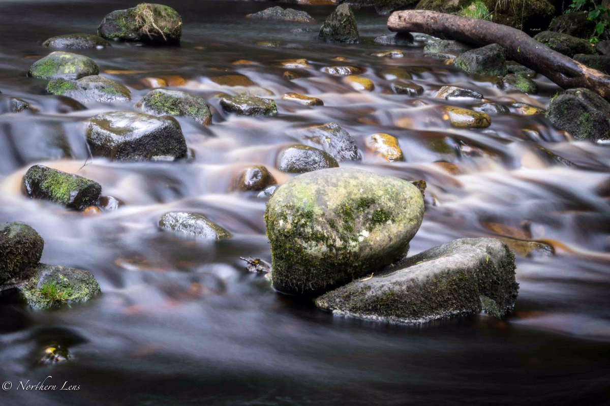 NorthernLensUK's tweet photo. Monday again! Experimenting with some long exposures on the River Wharfe #WexMondays #fsprintmonday #photography https://t.co/VyBBuB0tSx