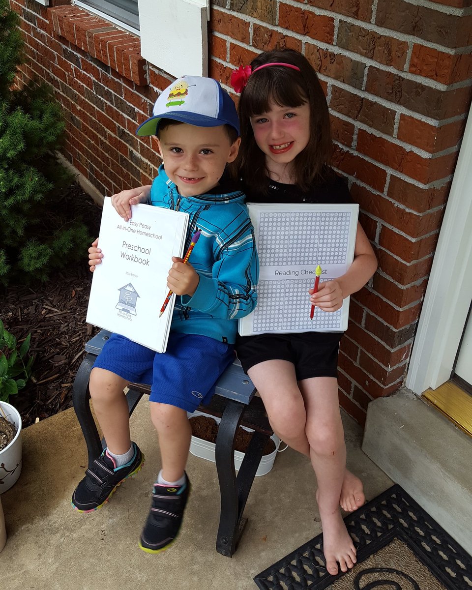 IAudreyHartThat's tweet photo. #firstdayofschool 3rd grade and Kindergarten start today! We're using @Time4Learning and Easy Peasy https://t.co/YXvsMxXWY1 https://t.co/NsS5UJKY1P