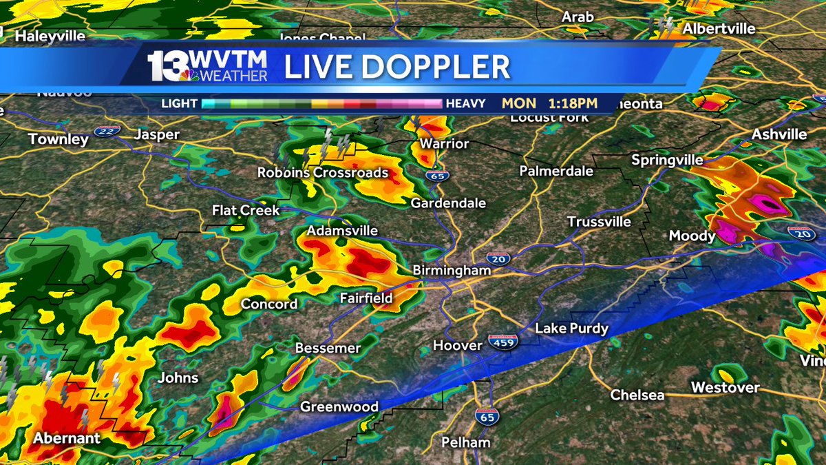 HarmonyWx2023's tweet photo. Heavy rain moving into I-65 in #JefCo storms are lined up along I-20/59 and southwest #WVTM13 Live Doppler https://t.co/SXLHEcHrQo