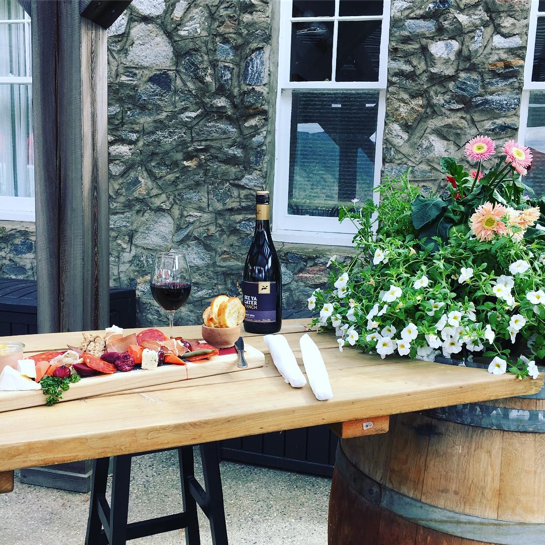 SYLRanchWinery's tweet photo. Pinot Gris, Pinot please! #SYLSummer #Repost @greatestatesokanagan on Instagram. https://t.co/RoK8GmF5QZ
