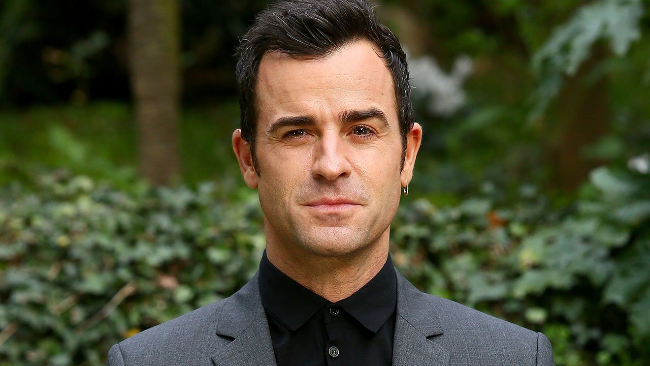 Catching Up: 8/10 Happy Birthday to:  Justin Theroux, Claudia Christian, James Reynolds, Ryan Eggold 