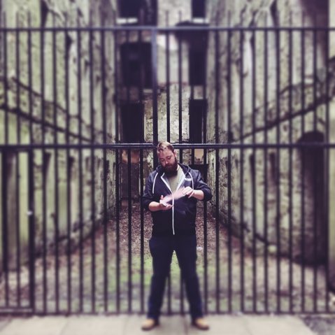 #NewProfilePic thanks <a href="/BodminJail1779/">Bodmin Jail</a>, for the awesome backdrop, also thanks @chloewitcombexo for the photo #bodmin #jail #magic #Cards