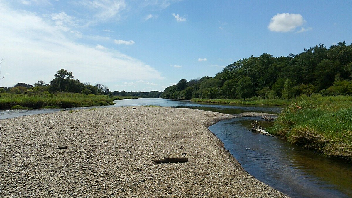 J_L_Sherwood's tweet photo. The office for the week. Expect mussel pics to follow! #MusselWeek https://t.co/z6Z6j02aRS