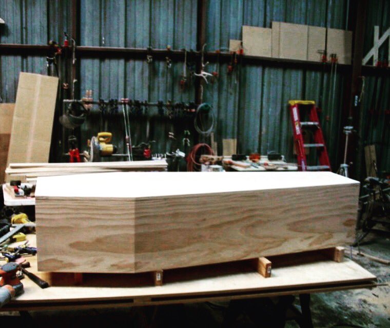 DieLocal's tweet image. Hand made pine box coffin - $760.00  #burial #funeral #goth #gothic #casket #coffin #pinebox #greenburial #woodwork #carpenter #death