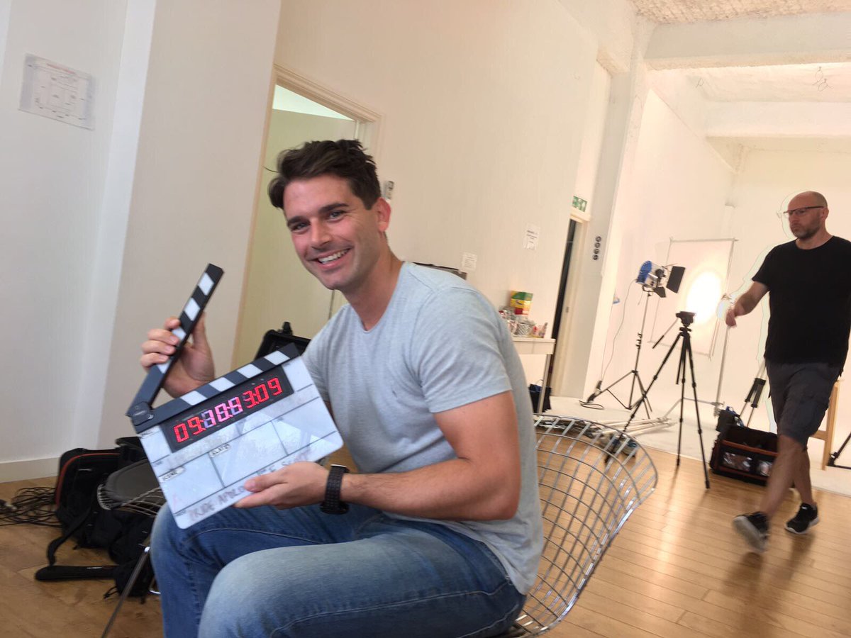 EmmaDMBE's tweet photo. Team @AppliedIG having too much fun today. Some less out their comfort zone than others @Alderkyle !! 🎥 thanks @element26uk https://t.co/O9c8qOU0rQ