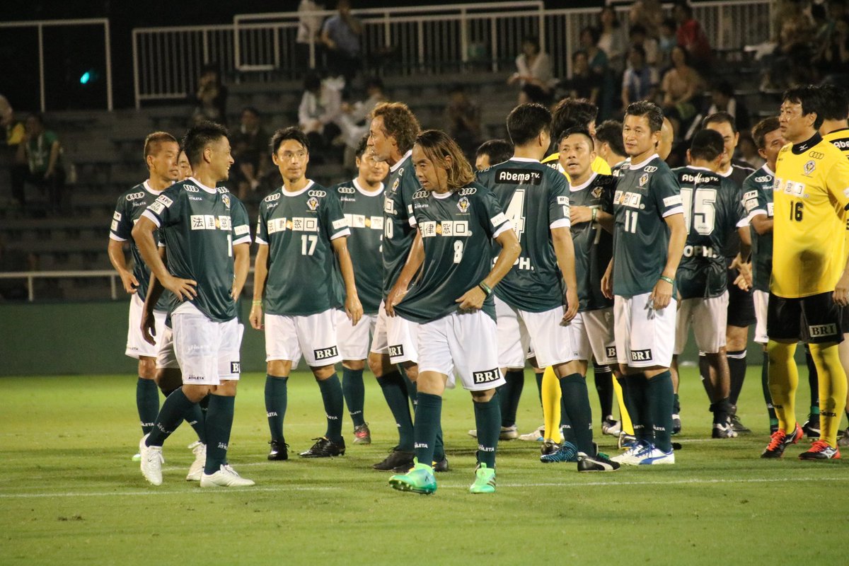munepico2nho's tweet photo. 試合終了
#VERDYLEGENDS 3-2 #JLEGENDS
#OBRIGADONAGAI https://t.co/CqPREGvwWo