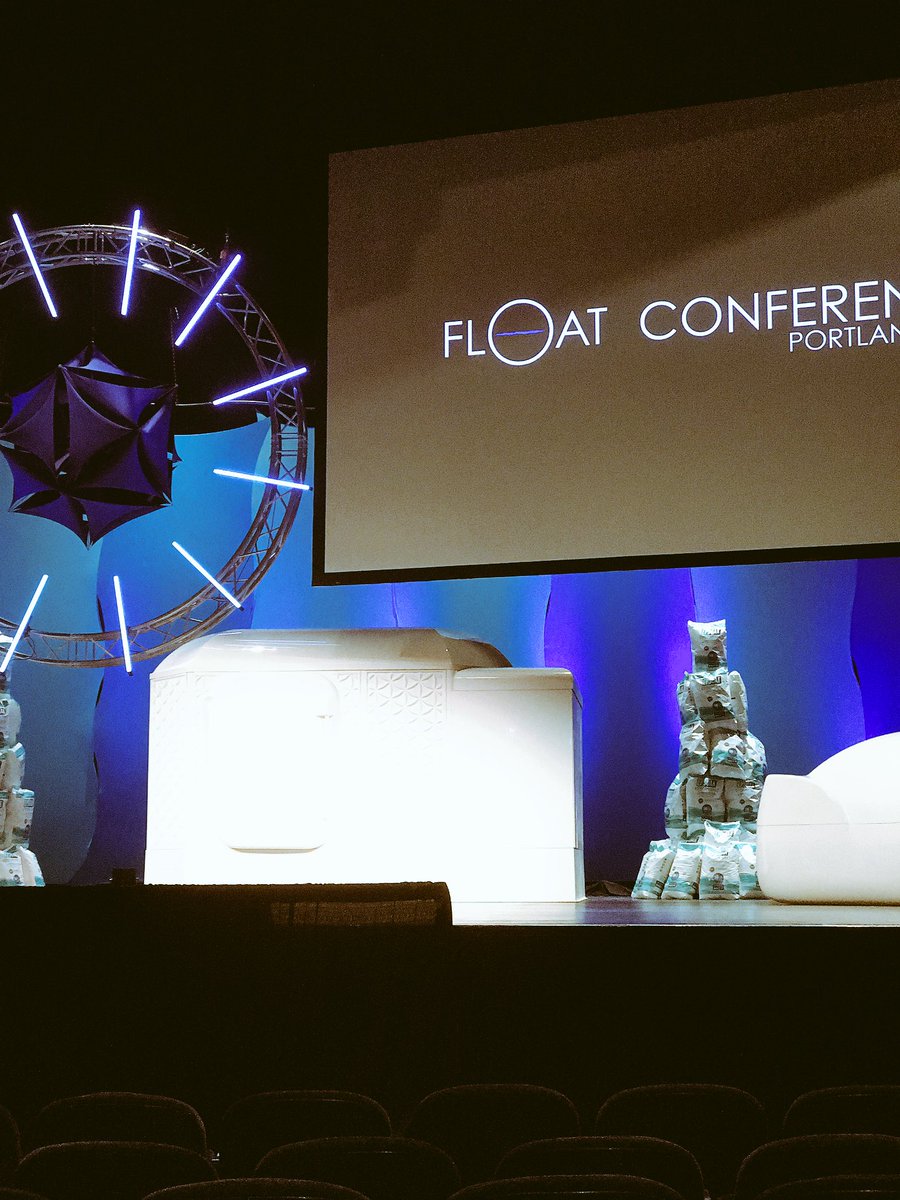 HalcyonFloats's tweet photo. We are so fortunate to be part of such a beautiful community. #floatcon2017 ❤️❤️❤️❤️ https://t.co/r0MY7K5L3m