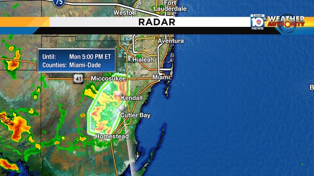 Flood Advisory for Central Miami-Dade County until 5 pm. Up to 2" of rain has already fallen & heavy rain continues https://t.co/zFfNOnKtyj