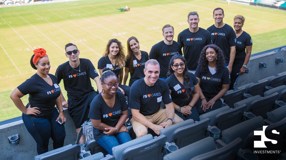 futurestandard_'s tweet photo. FS volunteers helped @C2CPhiladelphia pack over 17,000 backpacks for kids in need during the #BackpackAThon2017 https://t.co/yoNn3Onzfb