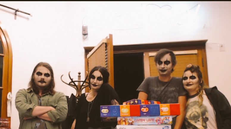 musicandoreo's tweet image. #CrowSquad #WayToCrow @lynzway @jimmyurine @chantalclaret @gerardway