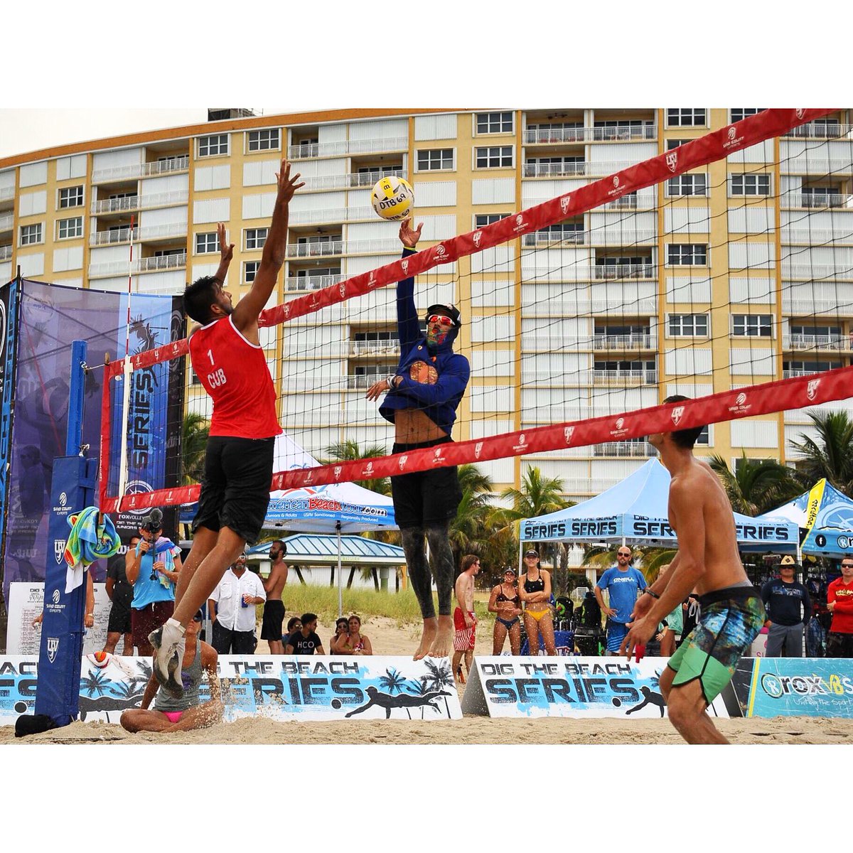 DTB_Tour's tweet photo. We're missing our events already...anyone else? )): #wintertourwhereareyou #digthebeach https://t.co/IacVV4eqYa