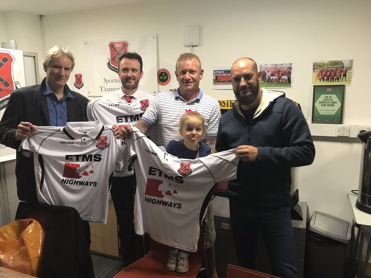 Great night up the Acre. Great family club and great reception for the guys <a href="/Etmshighways/">ETMS Highways LTD ETMS Signs</a> thank you guys!!!!!