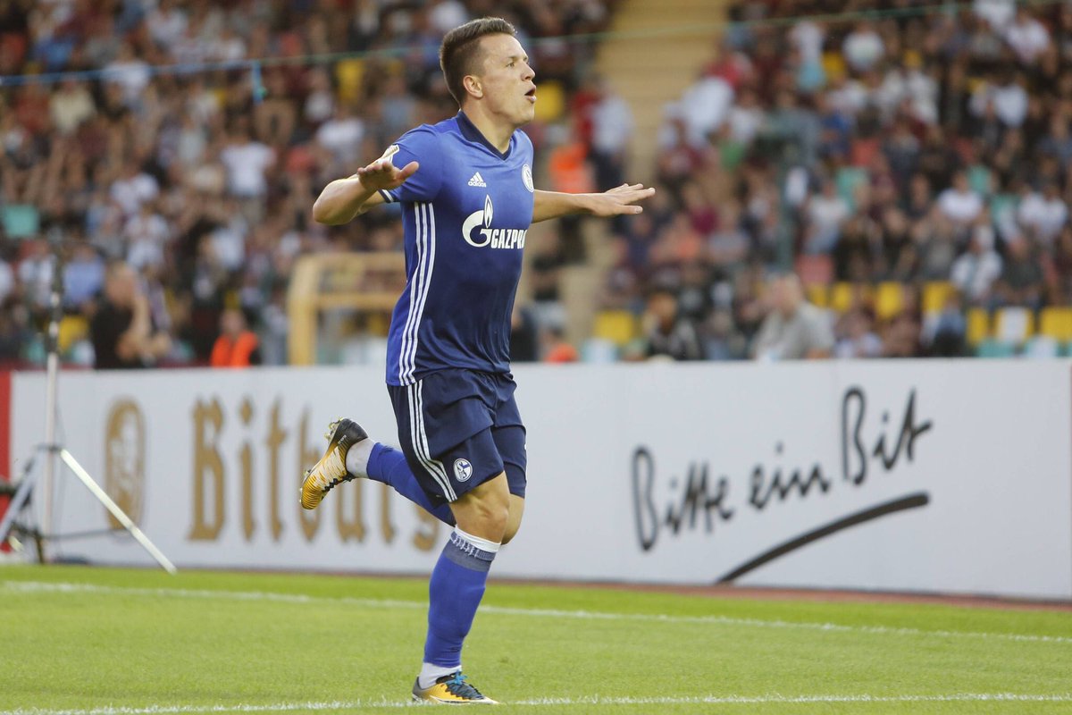 Евгений Коноплянка (Шальке)