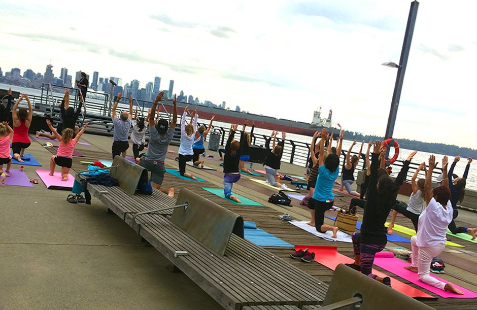 Calling all #Yogis, meet at the Pier - 6PM. #Free #Yoga #NorthVan, Namaste! @NorthVanRC https://t.co/jpWGXRvM8q