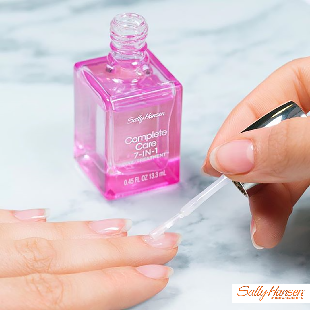 SallyHansen_AR's tweet photo. ¿Sabías que COMPLETE CARE 7 en 1 podes aplicarlo tanto como base para fortalecer y luego como top coat para proporcionar brillo? #NailCare https://t.co/jIDMZMAA3b