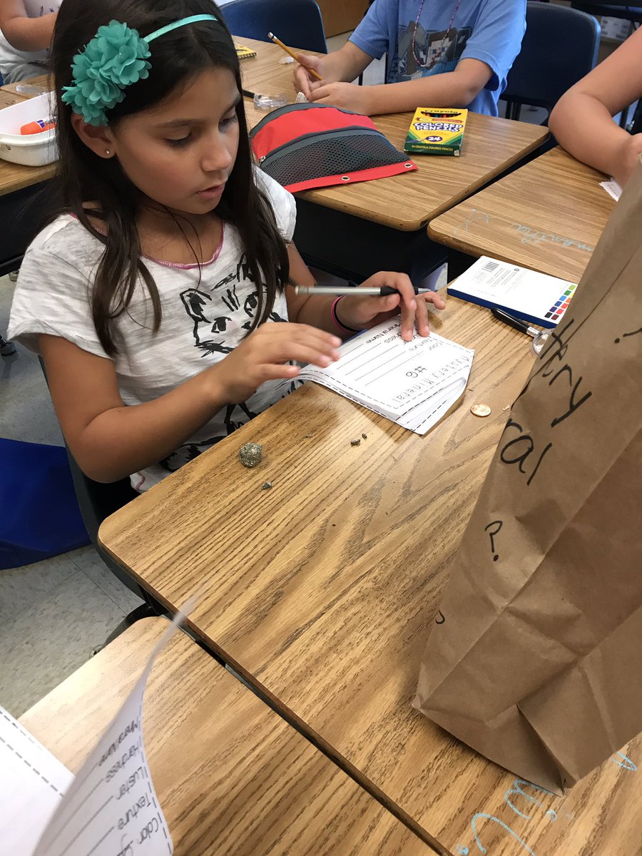 MakingGaines's tweet image. Can you identify a mineral by its properties? Third graders sure can! #pitnerpride #cobbscience