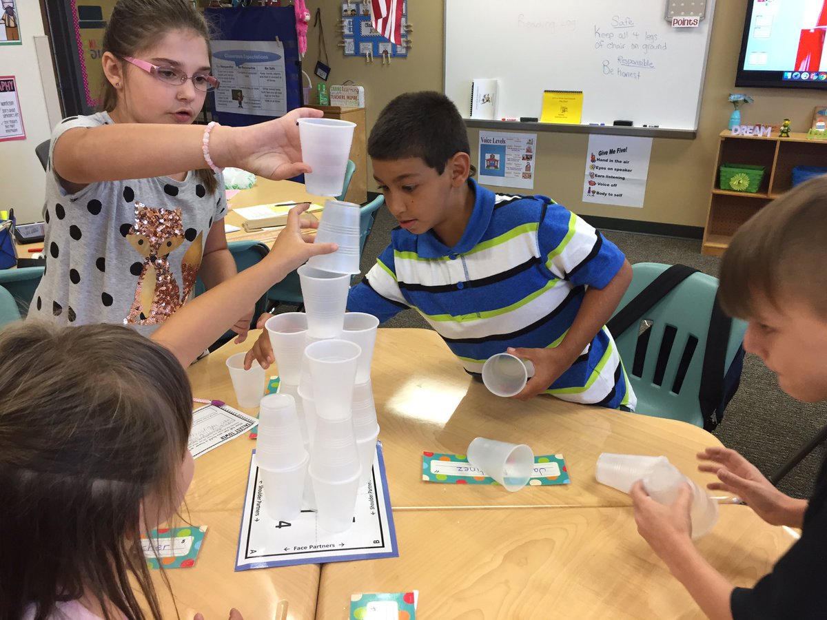 schrader11041's tweet photo. STEM building in Mrs. Bashinelli's class! https://t.co/6MIEmOQc1w