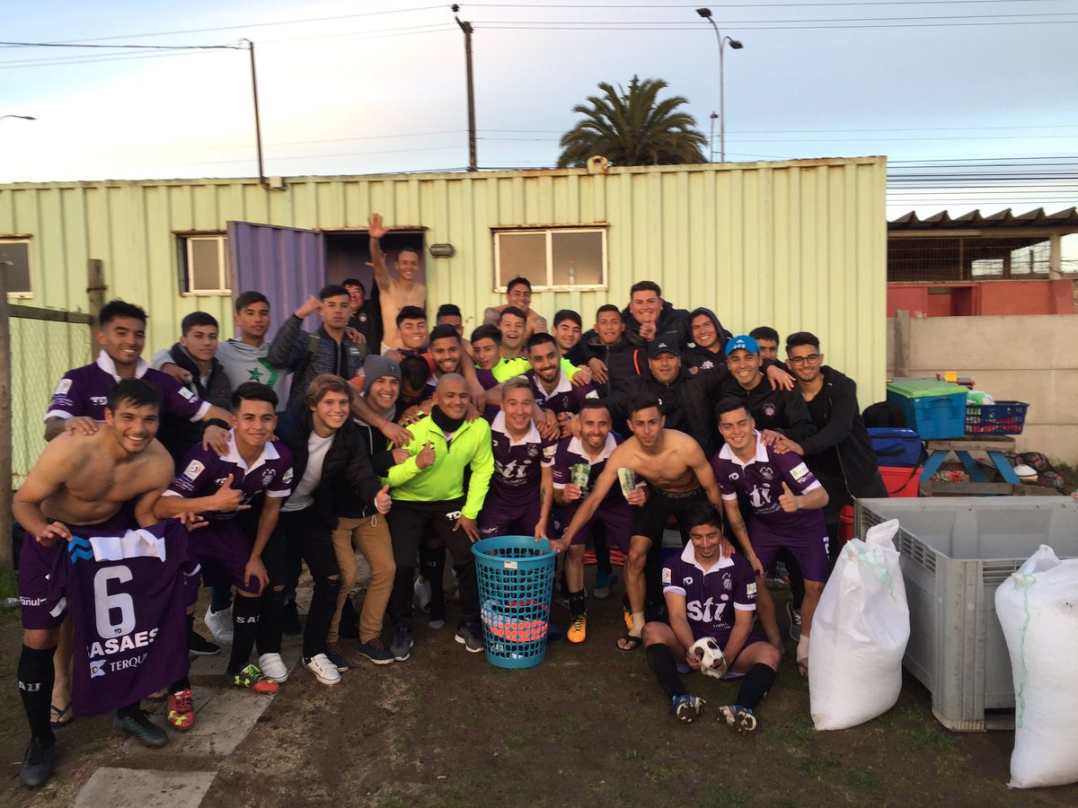 Mañana vamos con todo!
Vamos SAU 💜👉😌👈⚽️
SAU 🆚Malleco
⏰16:30
🏟Dr Olegario Henriquez