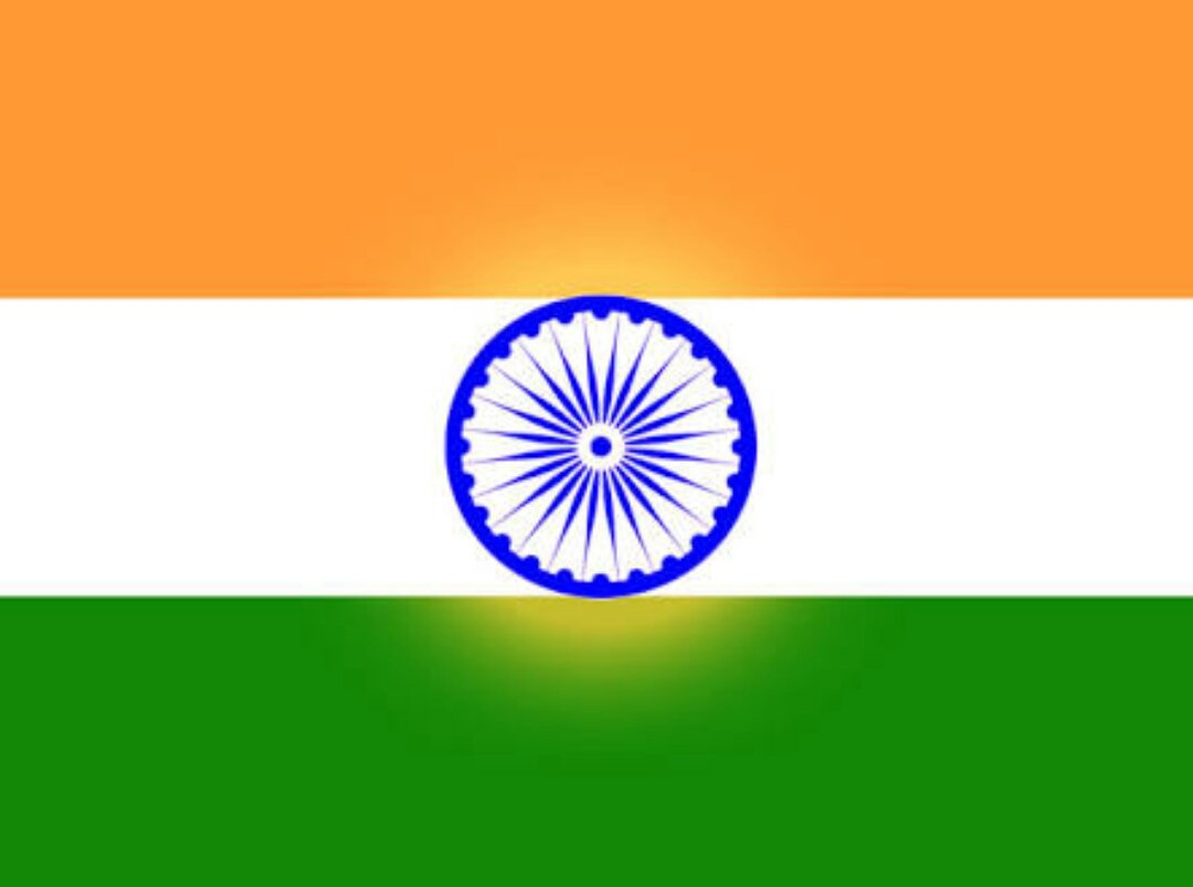 Kumargrv1008's tweet photo. Wishing all my countryman a very happy and Great Independence day.
#india70notout 
        जय हिंद।। https://t.co/QN5Wkc548K