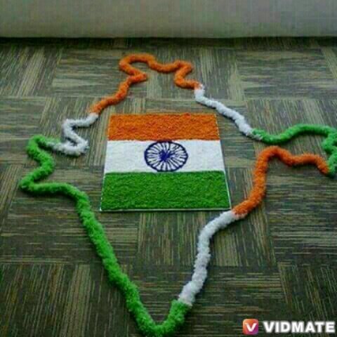 ये 15 अगस्त आता ही क्यो है अब एक और जुमला सुनाया जायेगा ,जब से मोदी और योगी सरकार आयी है केवल जुमले ही सुनाई दे रहा है ,मरे किसान और जवान।