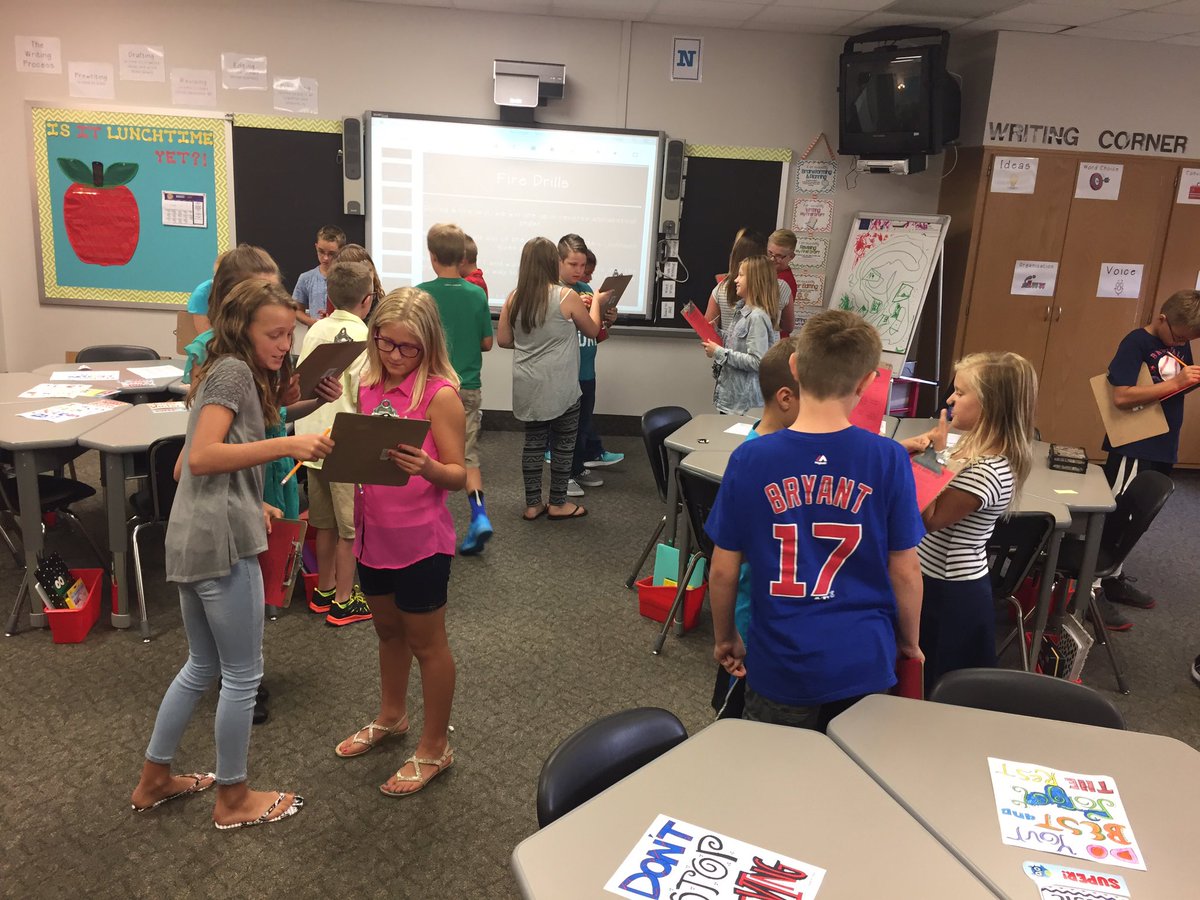 MJTeaches5th's tweet photo. Already working so well together on #BHMSDfirstday https://t.co/cqJXAyeaoV