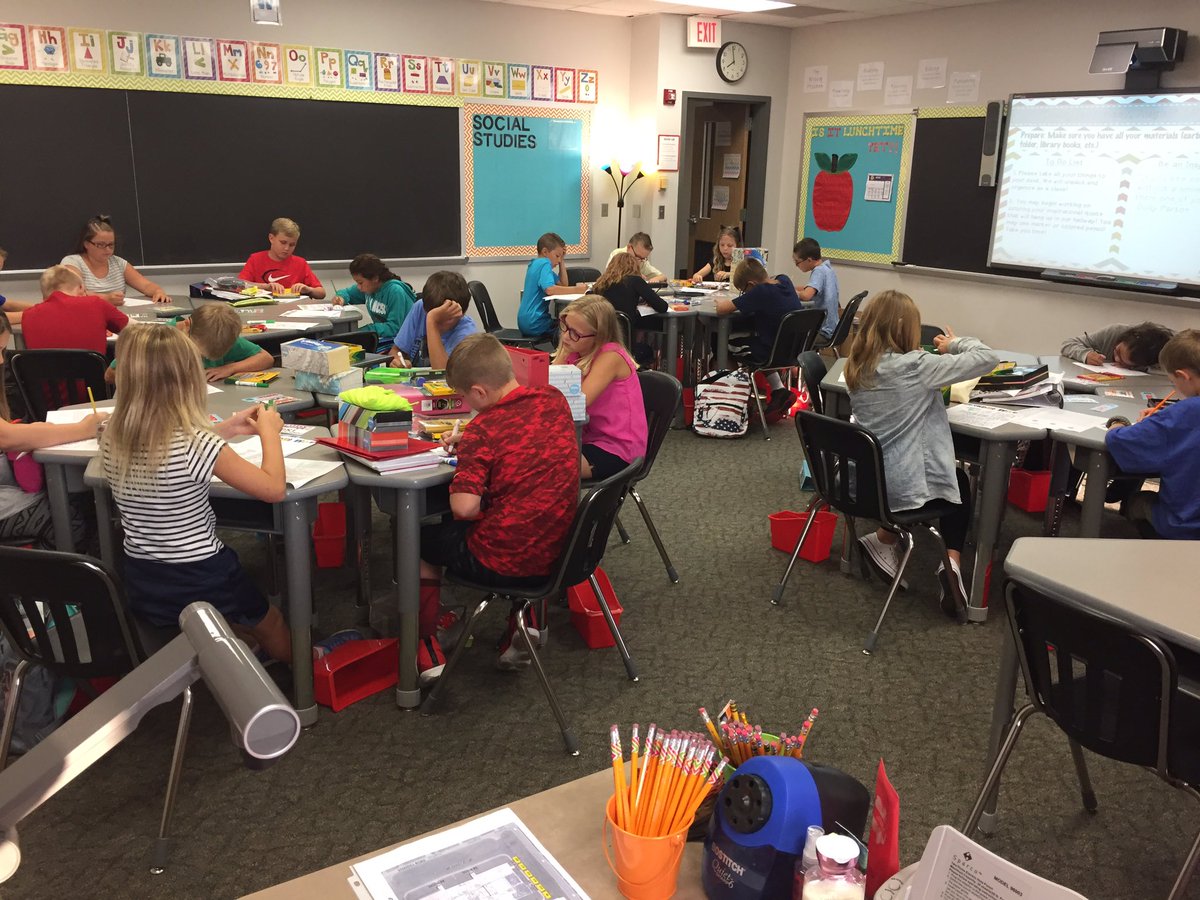 MJTeaches5th's tweet photo. Already working so well together on #BHMSDfirstday https://t.co/cqJXAyeaoV