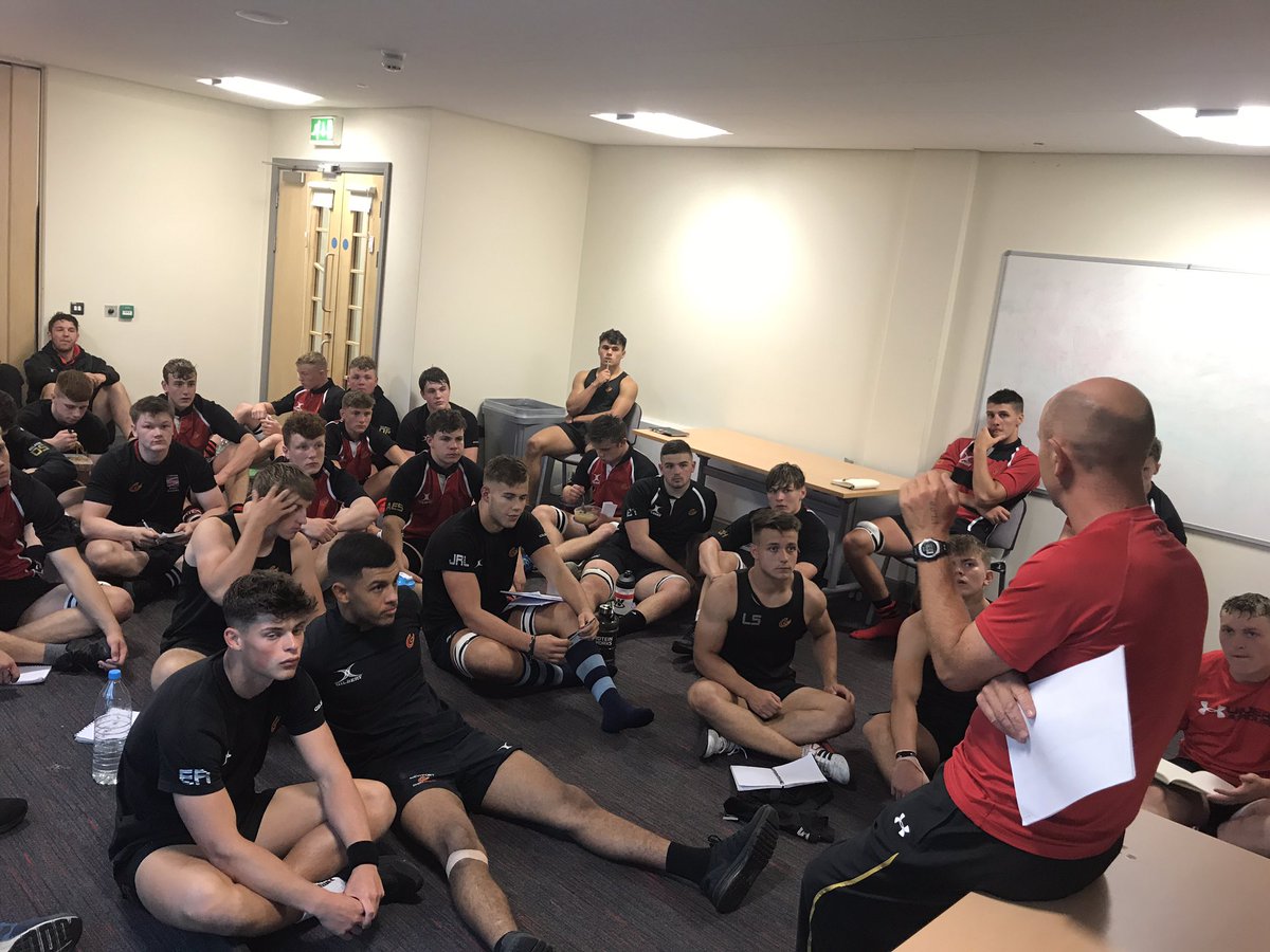 Dragons_Academy's tweet photo. Thanks to Sean Brickell for delivering on the new rule variations to our U18s group #Ref #PlayerLearning https://t.co/fj70LOaH3L