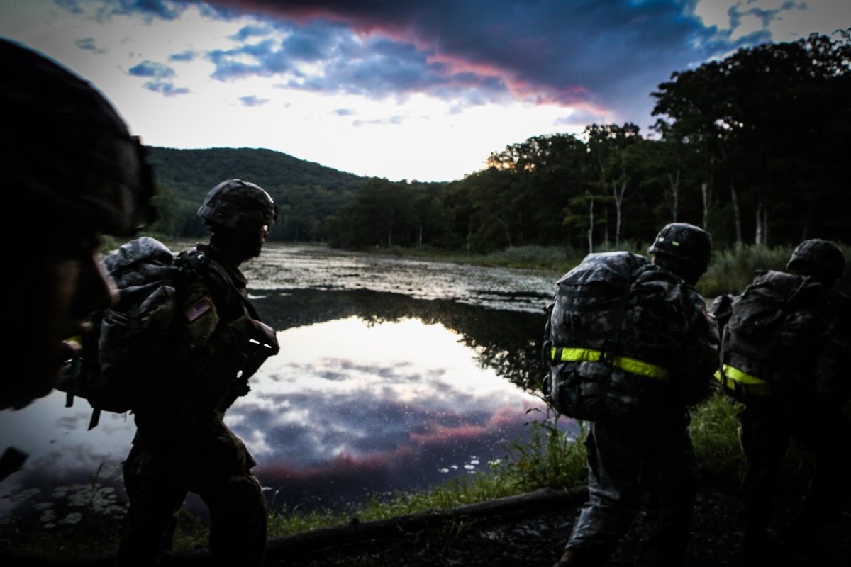 WestPoint_USMA's tweet image. #USMA2021 completed their #MarchBack yesterday.  View the full album here:

flic.kr/s/aHsm1dH3rw
