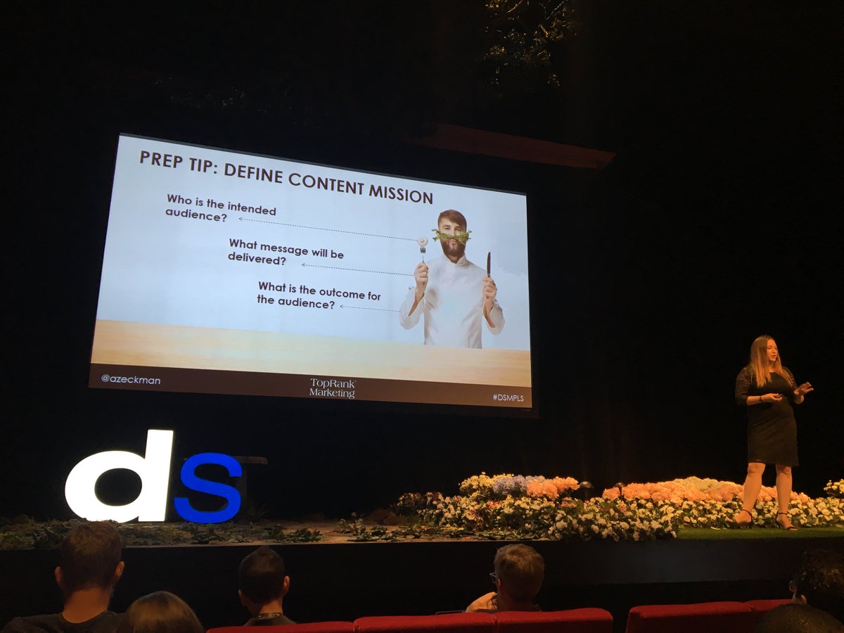 Leiladlf's tweet photo. Looking around at an audience that's feverously taking notes on @ashleyzeckman's #contentmarketing recipe at #DSMPLS #killingit https://t.co/8sBFtb49Rh