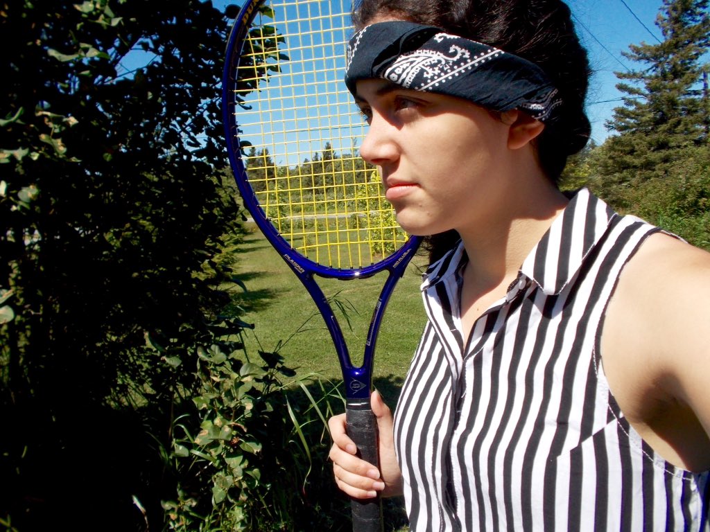 StpGabrielle's tweet photo. I could be @CaroWozniacki or @milosraonic but I can't even make an ace ☹️ https://t.co/KdW2xaSNzY