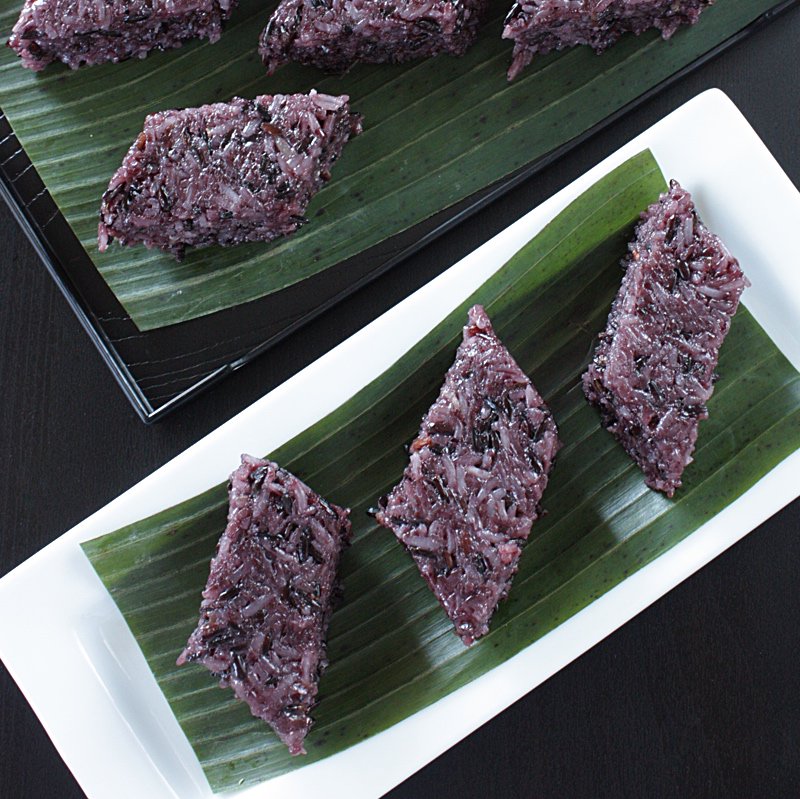 VforVeggy's tweet photo. Wajik Ketan Hitam - Indonesian Sticky Rice Cake
https://t.co/Zlb6lugDn6
#indonesianfood #stickyrice #dessert https://t.co/HoSp6UbpyP