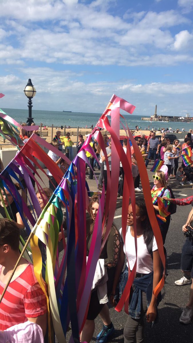 OutMargate's tweet image. Our #gayliens float was all the joys on Saturday! 🏳️‍🌈 so proud of #margatepride 👽💅🏾🎉 @MargatePride #lovemargate #OUTMargate