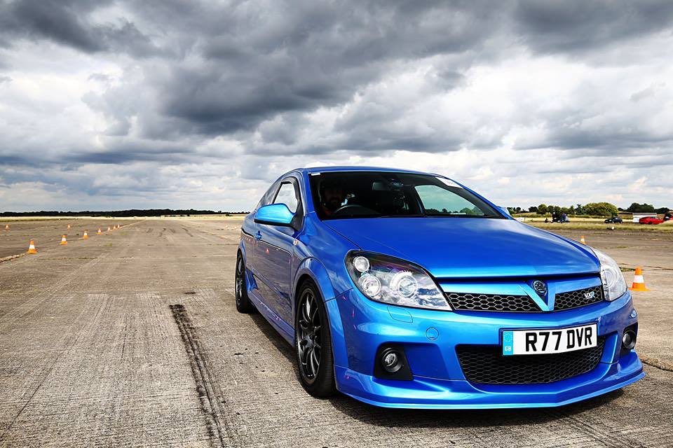 Ryanjdover's tweet photo. Awesome day on Saturday at #ThunderRoad at Kendrew Barracks. Top speed of 228 km/h this year! #VXR #vxrpowerevents https://t.co/2jj9qTUQbH