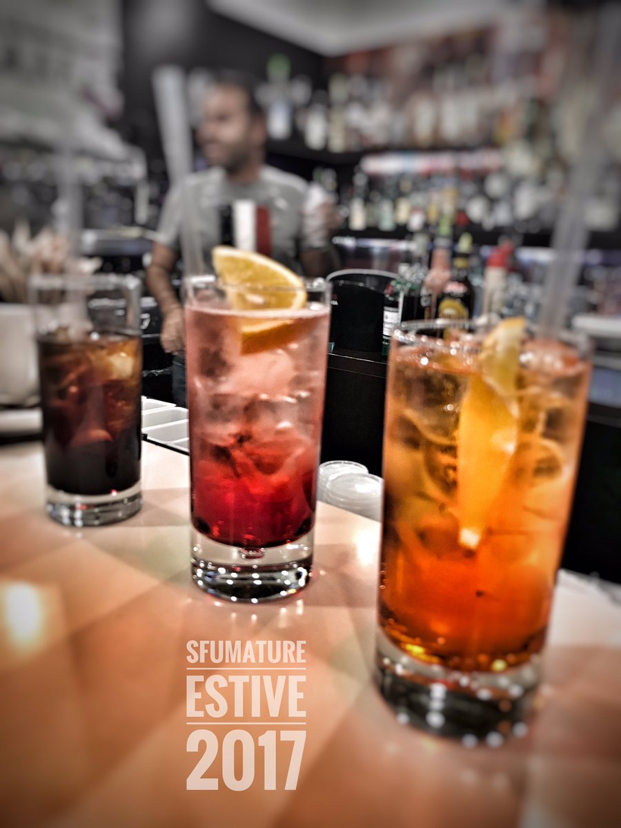 04MUGI's tweet photo. ... sfumature estive...!!! #estate #estate2017 #keysbar #galatina #spritz #hodettotutto #piazzasanpietro https://t.co/siHyVqYXCL