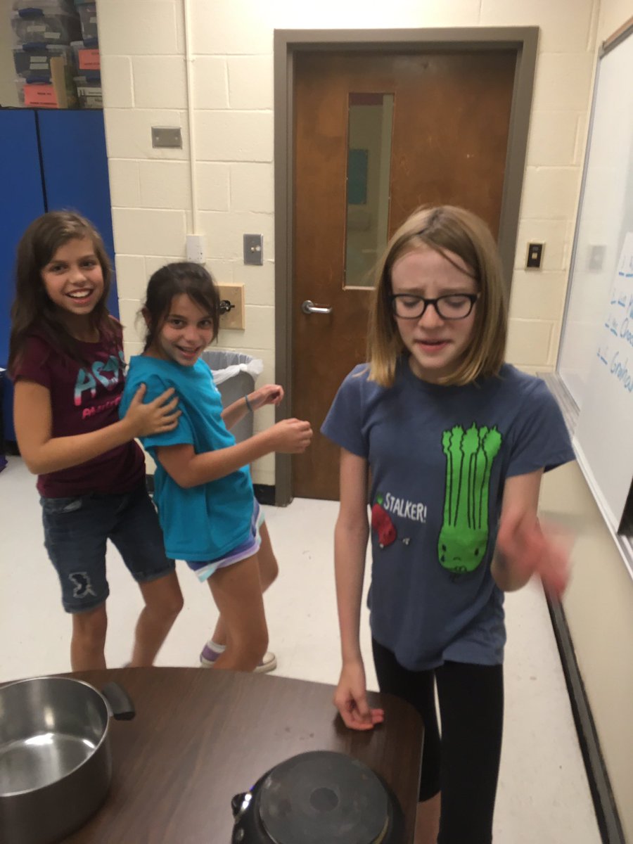 CoachValentine0's tweet image. First day of of EZK with our 3rd-5th graders went great can't wait for the rest of the semester!! @SteamyBakerBear @bakerelembears