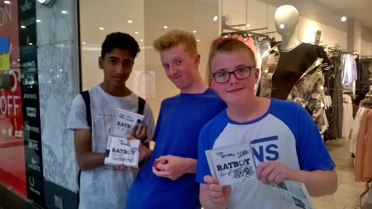 Harry Hodgson tweet media