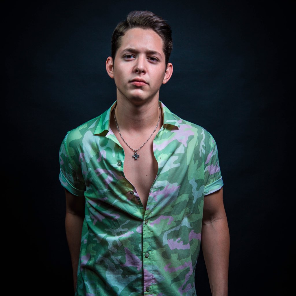 chucho_rivass's tweet photo. #NuevaFotoDePerfil https://t.co/1U44vGxXXg