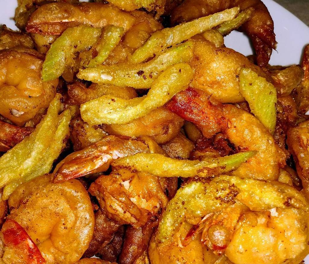 WeekendCook's tweet photo. Buffalo fried shrimp with fried celery garnish
Recipe from @foodnetwork #foodnetworkmag #shrimp #foodie #isitfootb… https://t.co/wYFi7Dq8B1 https://t.co/Yye4C05TVa