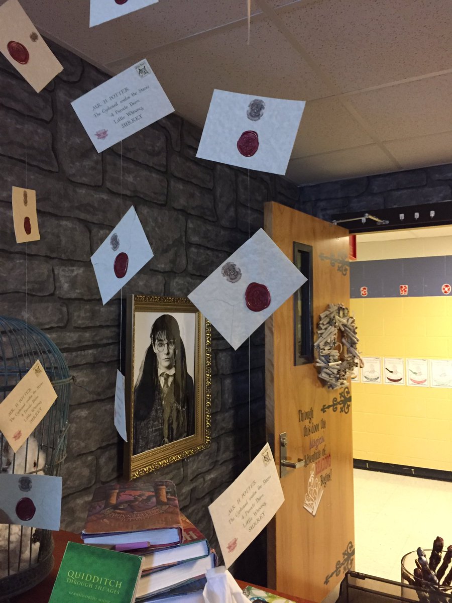 CCSDREAD180's tweet photo. More of Professor O's class at Brumby. https://t.co/Vt8n8lIvoI